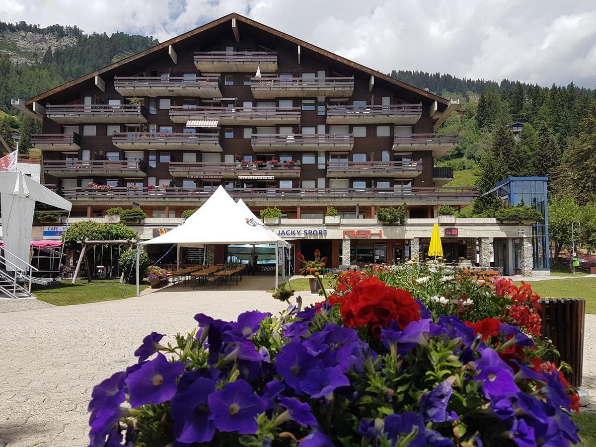 Holidays Groupes Anzere Exterior photo